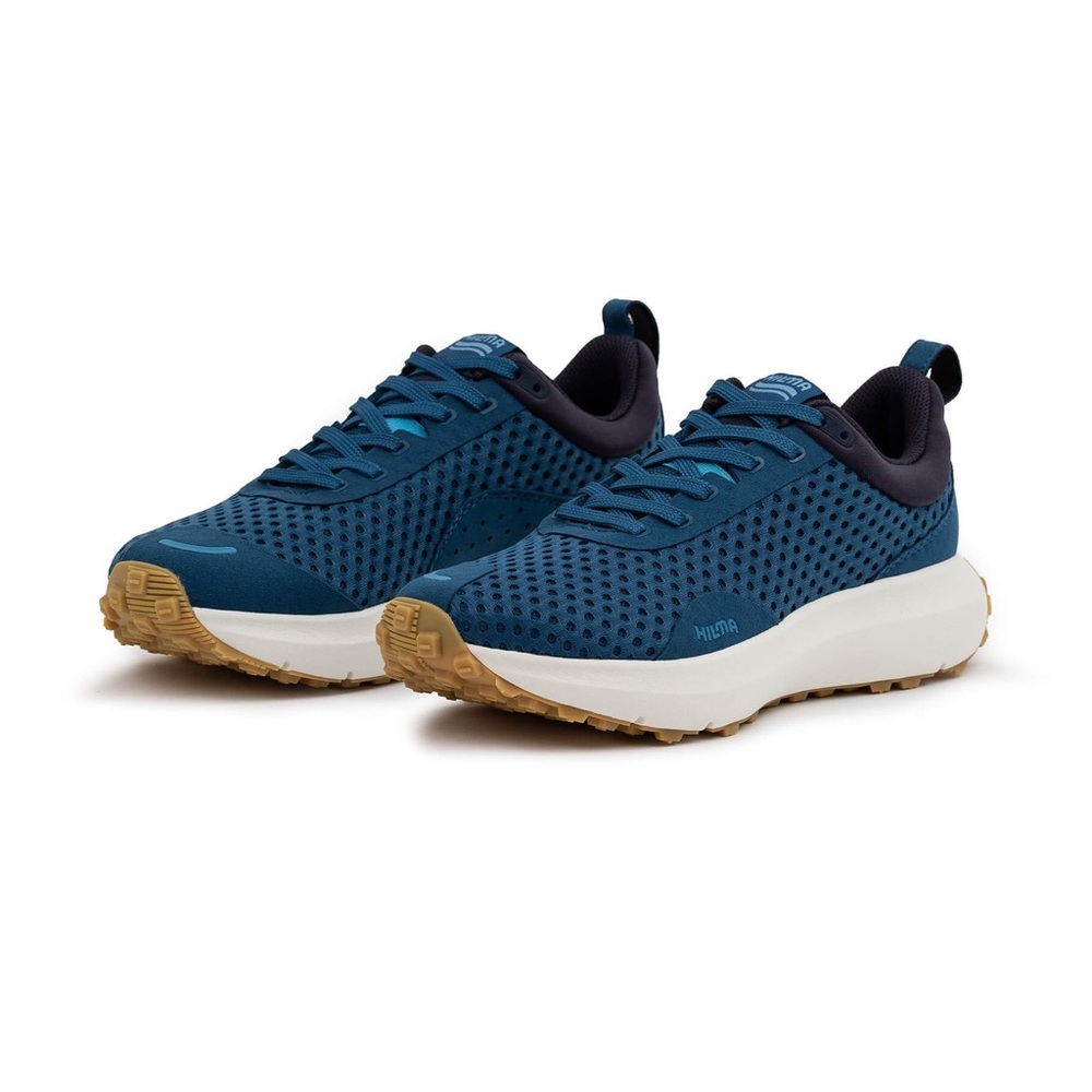 NWOT Woman’s Hilma Running The Fit Three ‘Stellar Blue’